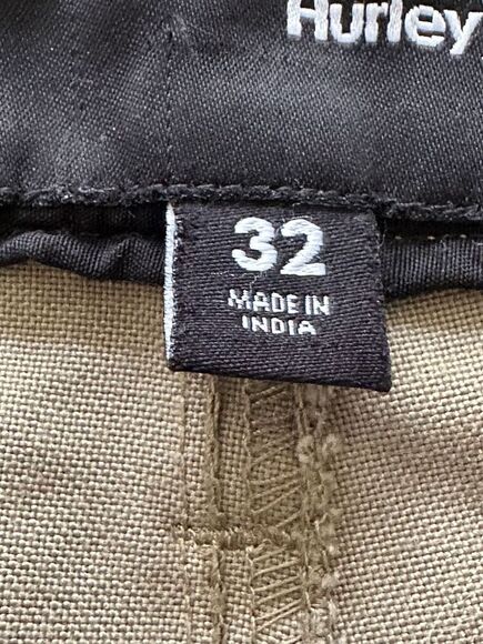 Hurley Men's Beige Hybrid Chino Shorts Size 32 Casual Summer Wear - Picture 4 of 6